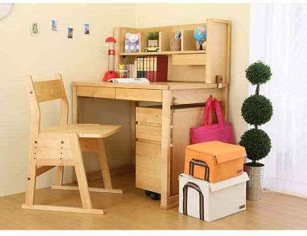 Bàn học sinh gỗ tự nhiên chất lượng cao