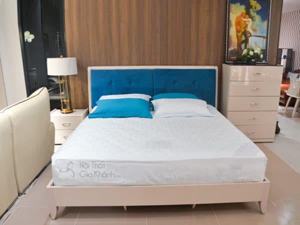 Thêm sự lựa chọn với những mẫu giường ngủ bọc nỉ và nệm đẹp
