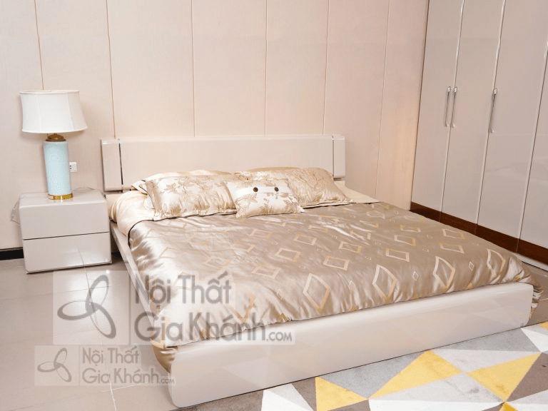 Giường ngủ màu trắng hiện đại phong cách Ý