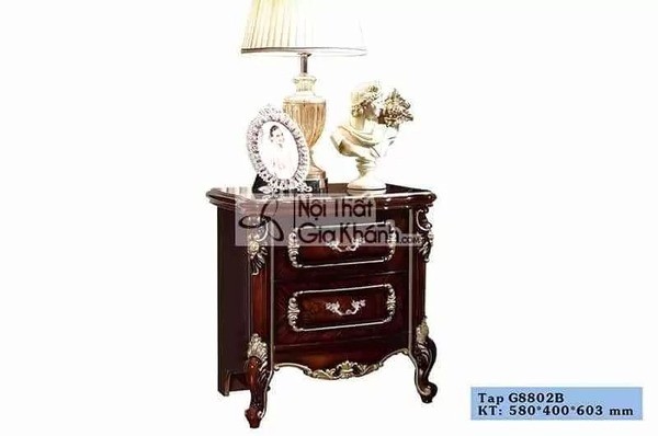 Tủ đầu giường tân cổ điển dễ bài trí