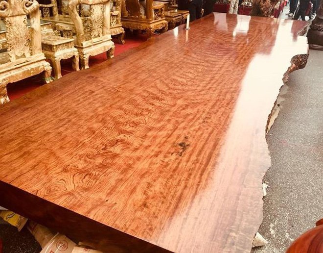 Hồi kết cuộc chiến giữa gỗ cẩm, gỗ hương và gỗ trắc Hồi kết cuộc chiến giữa gỗ cẩm, gỗ hương và gỗ trắc - hoi ket cuoc chien giua go cam g0 trac va go huong 3