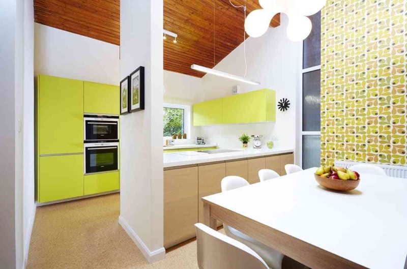 33 MẪU THIẾT KẾ NỘI THẤT PHÒNG BẾP 33 MẪU THIẾT KẾ NỘI THẤT PHÒNG BẾP - showroom noi that nhap khau Light green kitchen cabinets 800x529