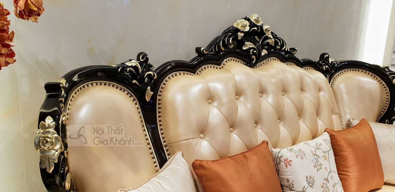 bộ sofa da cổ điển bọc da
